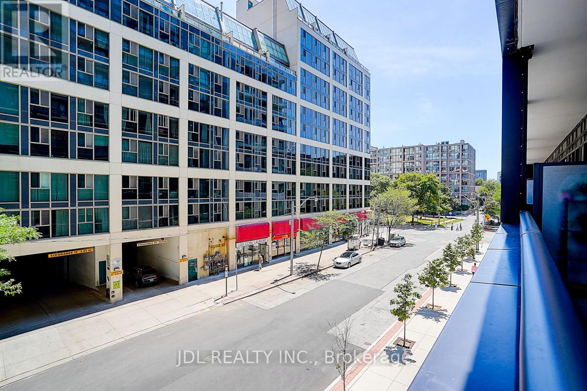 202 Se - 60 Princess Street, Toronto, Ontario  M5A 2C7 - Photo 34 - C12671652