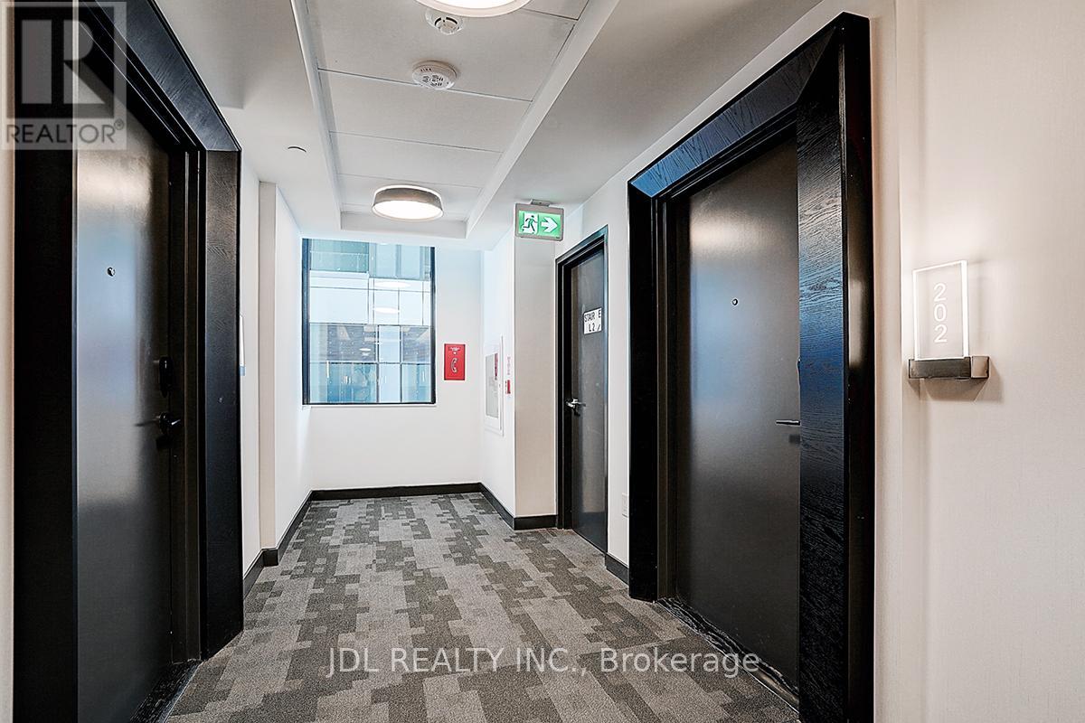 202 Se - 60 Princess Street, Toronto, Ontario  M5A 2C7 - Photo 35 - C12671652