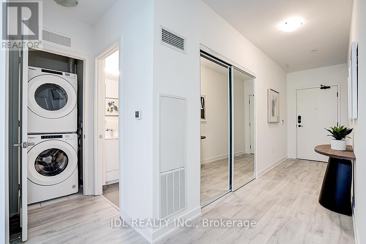 202 Se - 60 Princess Street, Toronto, Ontario  M5A 2C7 - Photo 4 - C12671652