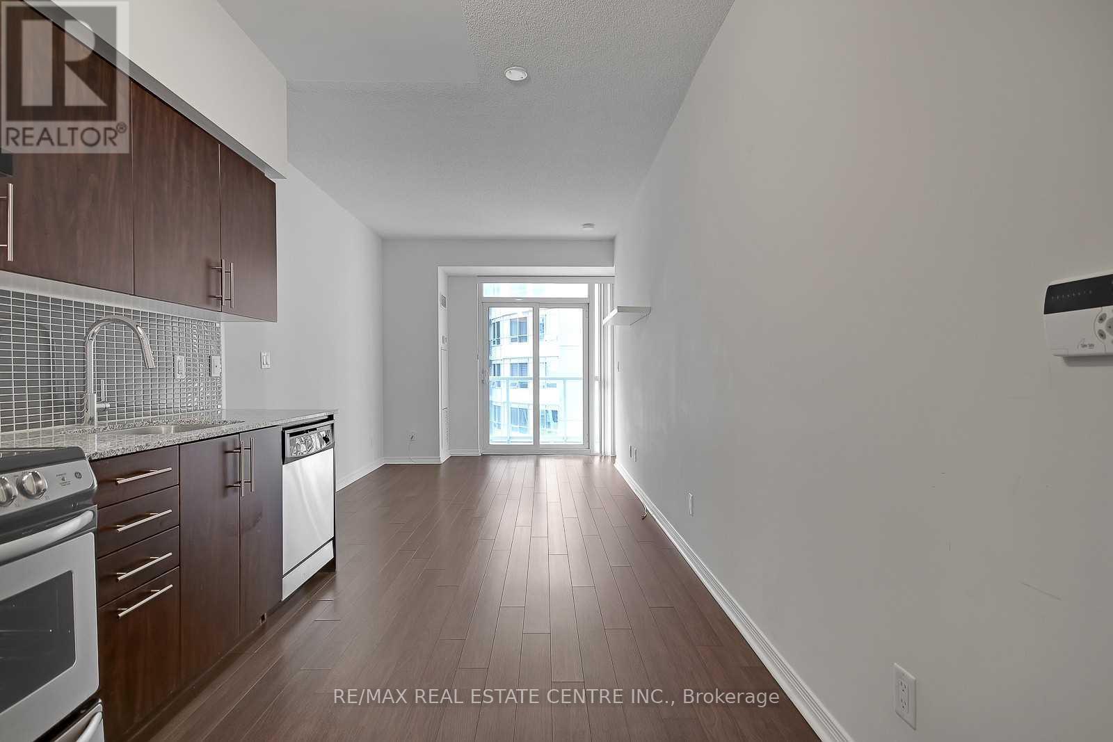 1521 - 352 Front Street W, Toronto, Ontario  M5V 1B5 - Photo 2 - C12671668