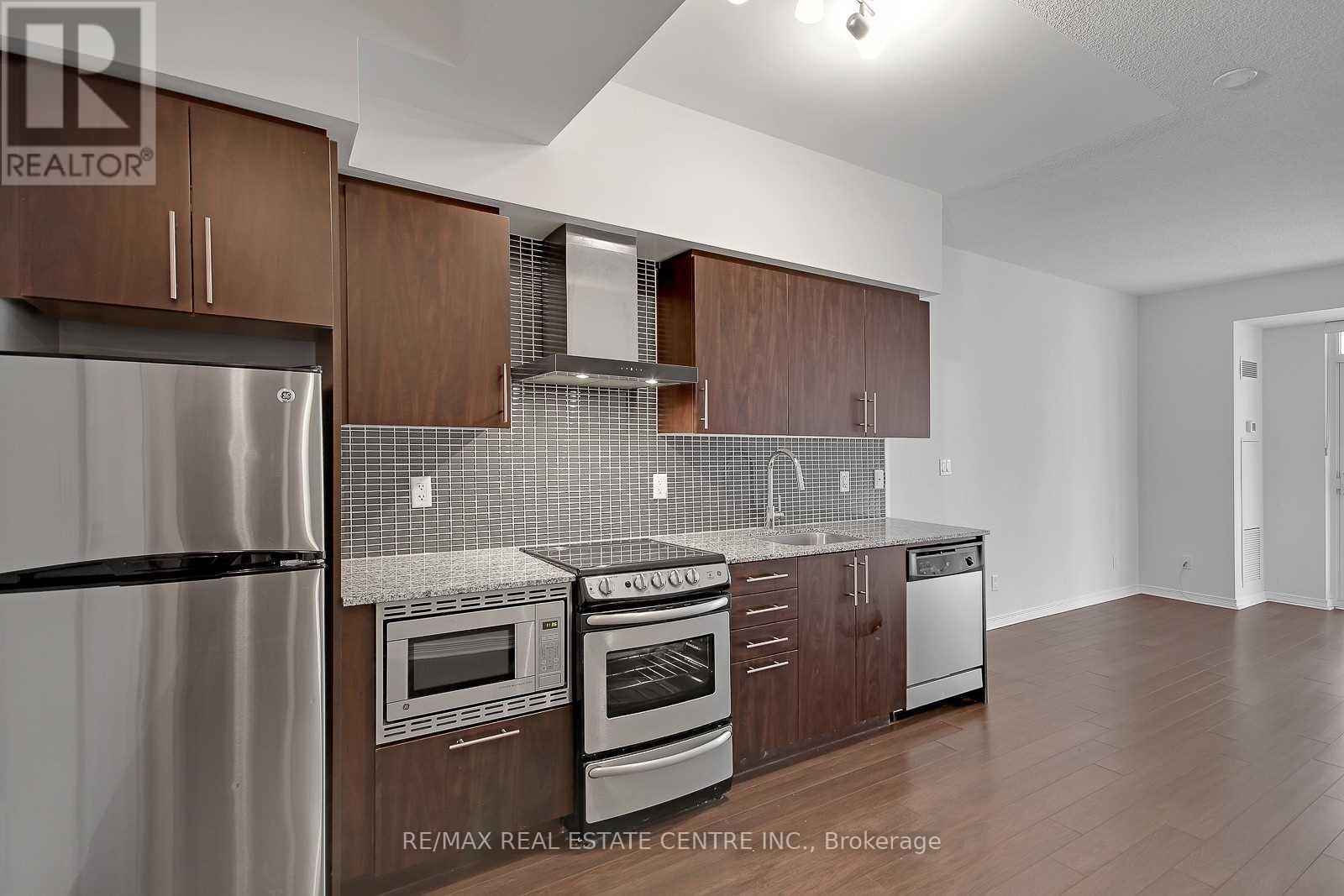 1521 - 352 Front Street W, Toronto, Ontario  M5V 1B5 - Photo 6 - C12671668