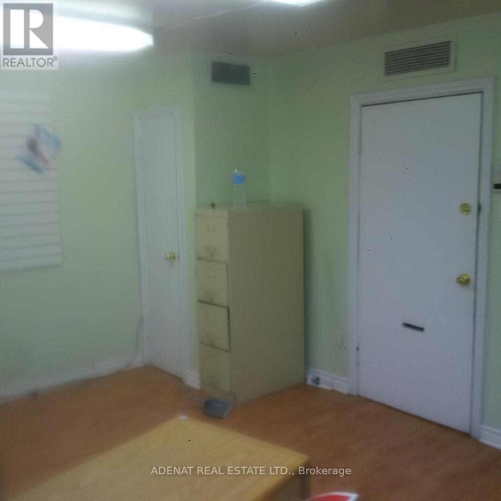 #211 - 365a Wilson Avenue, Toronto, Ontario  M3H 1T3 - Photo 2 - C12671684