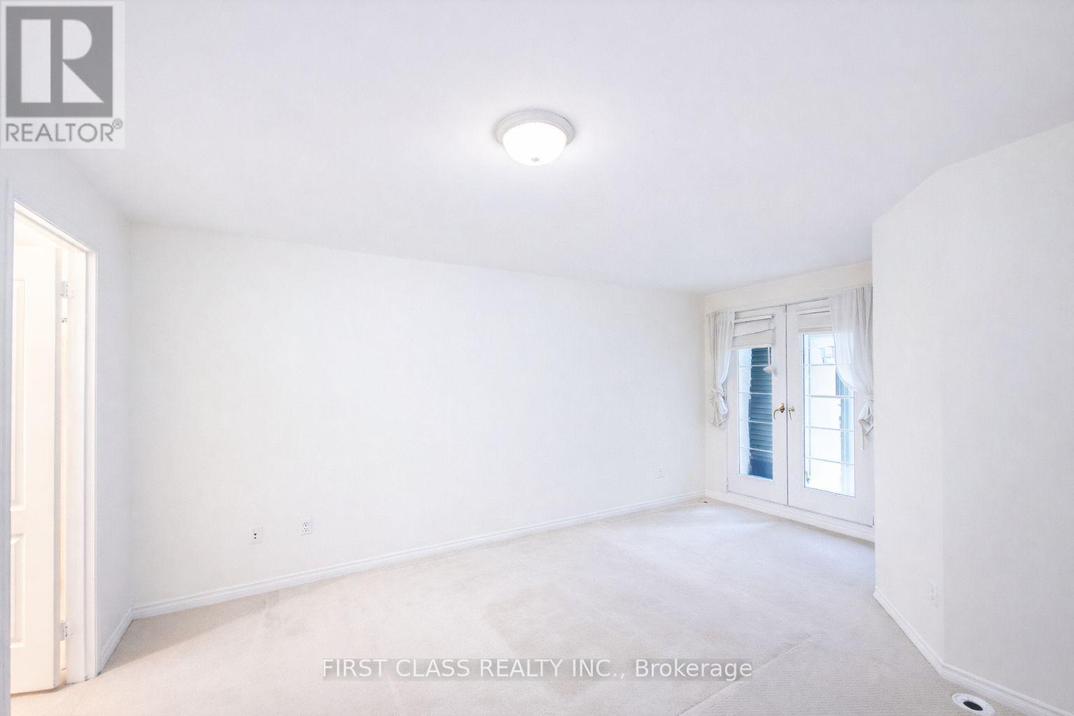 B5 - 108 Finch Avenue W, Toronto, Ontario  M2N 6W6 - Photo 11 - C12671736