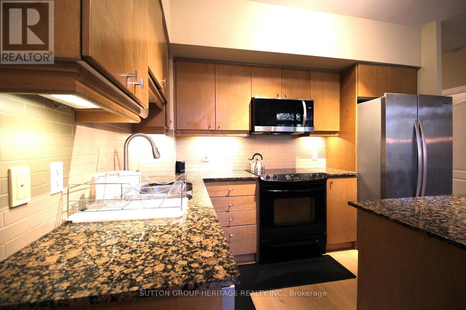 211 - 1105 Leslie Street, Toronto, Ontario  M3C 4G9 - Photo 11 - C12671810