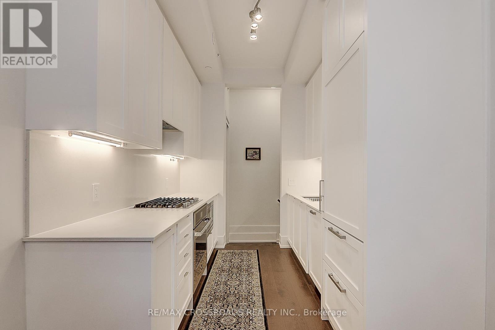 Th18 - 270 Davenport Road, Toronto, Ontario  M5R 0C1 - Photo 11 - C12671834