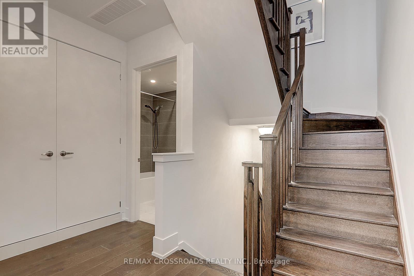 Th18 - 270 Davenport Road, Toronto, Ontario  M5R 0C1 - Photo 13 - C12671834