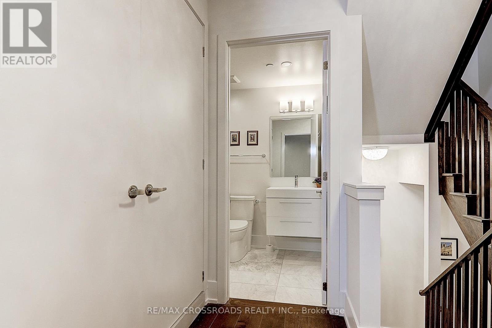 Th18 - 270 Davenport Road, Toronto, Ontario  M5R 0C1 - Photo 14 - C12671834