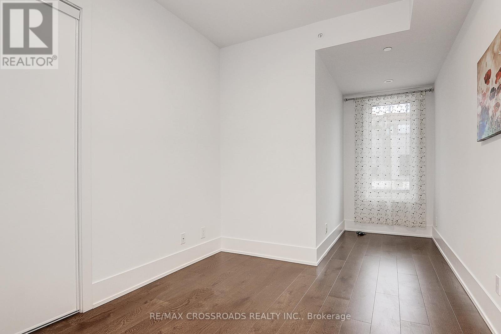 Th18 - 270 Davenport Road, Toronto, Ontario  M5R 0C1 - Photo 19 - C12671834