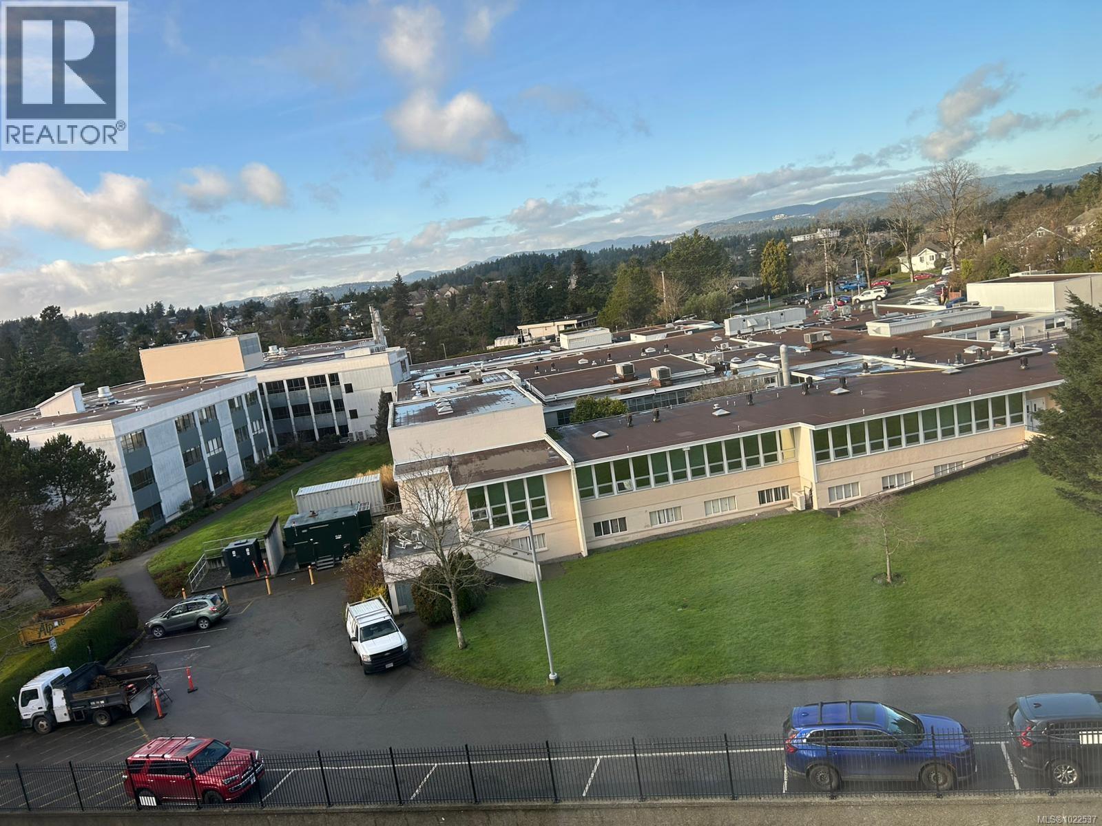 506 103 Gorge Rd E, Victoria, British Columbia  V9A 6Z2 - Photo 1 - 1022537