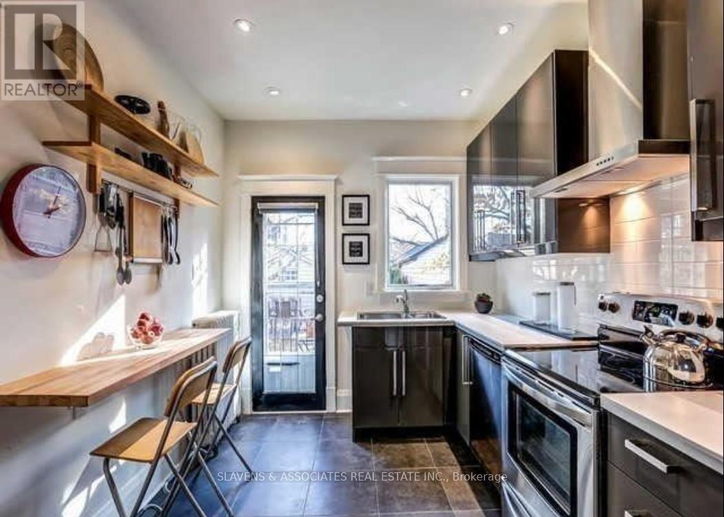 13 Sutherland Avenue, Toronto, Ontario  M4C 1R8 - Photo 9 - E12671660