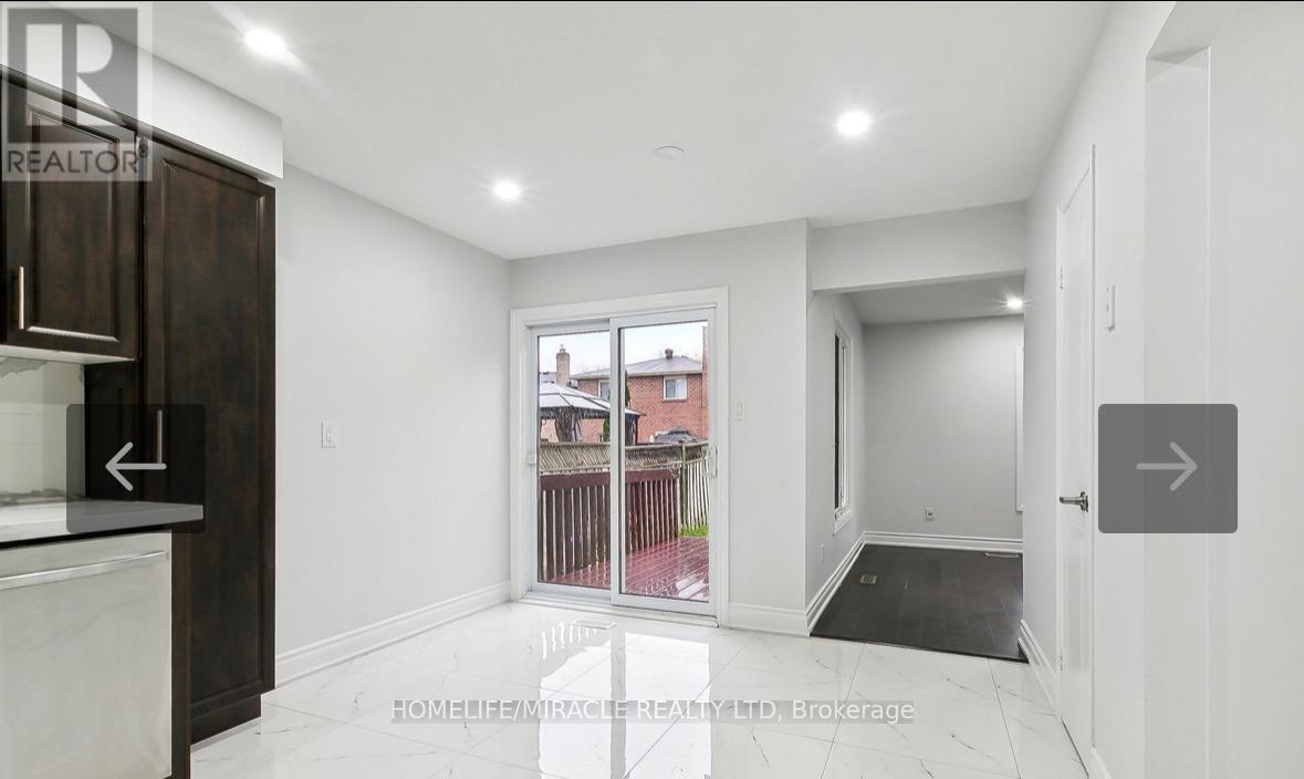 Upper - 204 Delaney Drive, Ajax, Ontario  L1T 2B4 - Photo 17 - E12671702