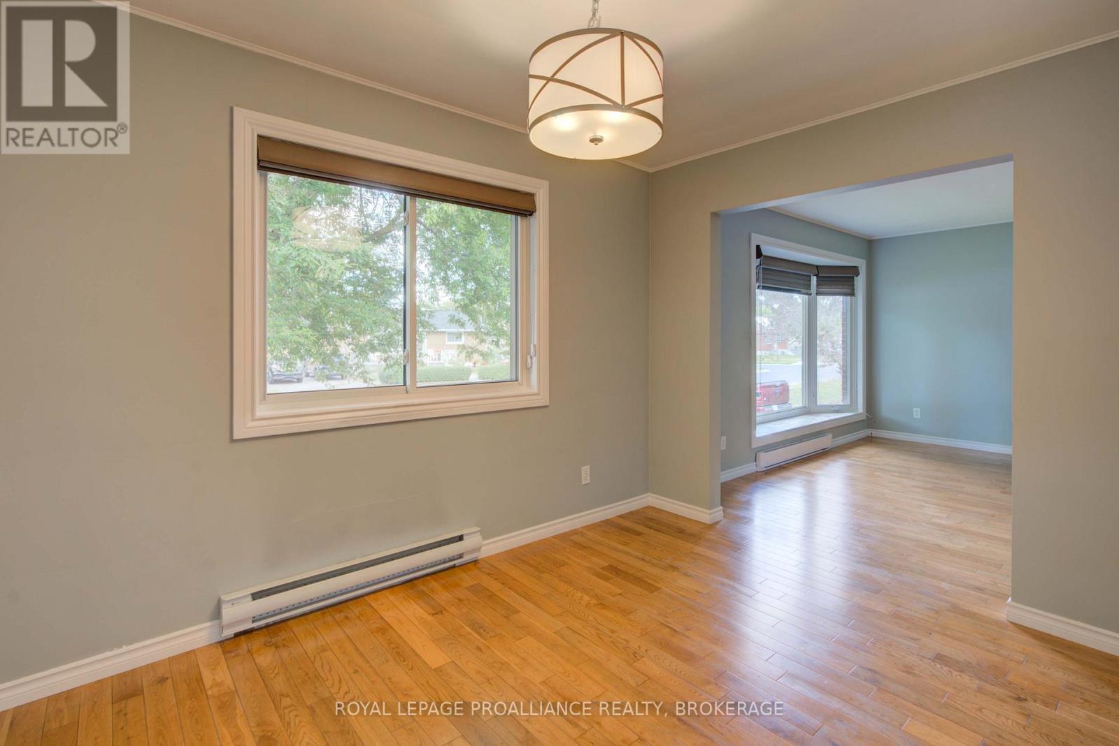 114 Drennan Street, Kingston, Ontario  K7K 2S5 - Photo 6 - X12671584