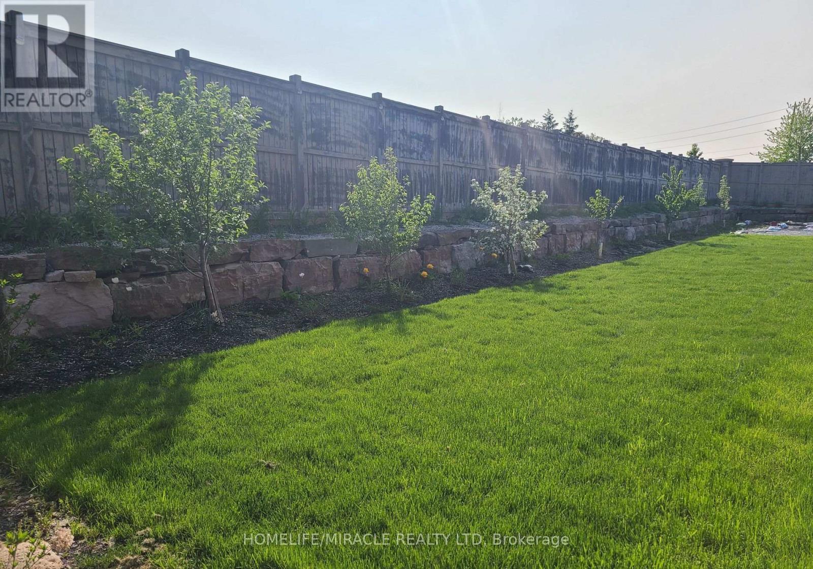 150 Gentile Circle, Vaughan, Ontario  L4H 3N3 - Photo 14 - N12666350