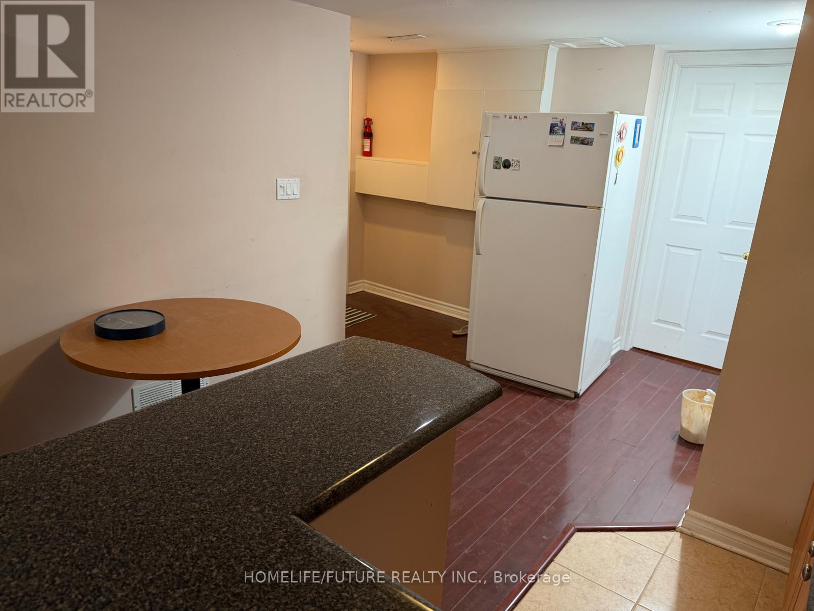 Bsmt - 29 Sassafras Circle, Vaughan, Ontario  L4J 8M7 - Photo 7 - N12671610