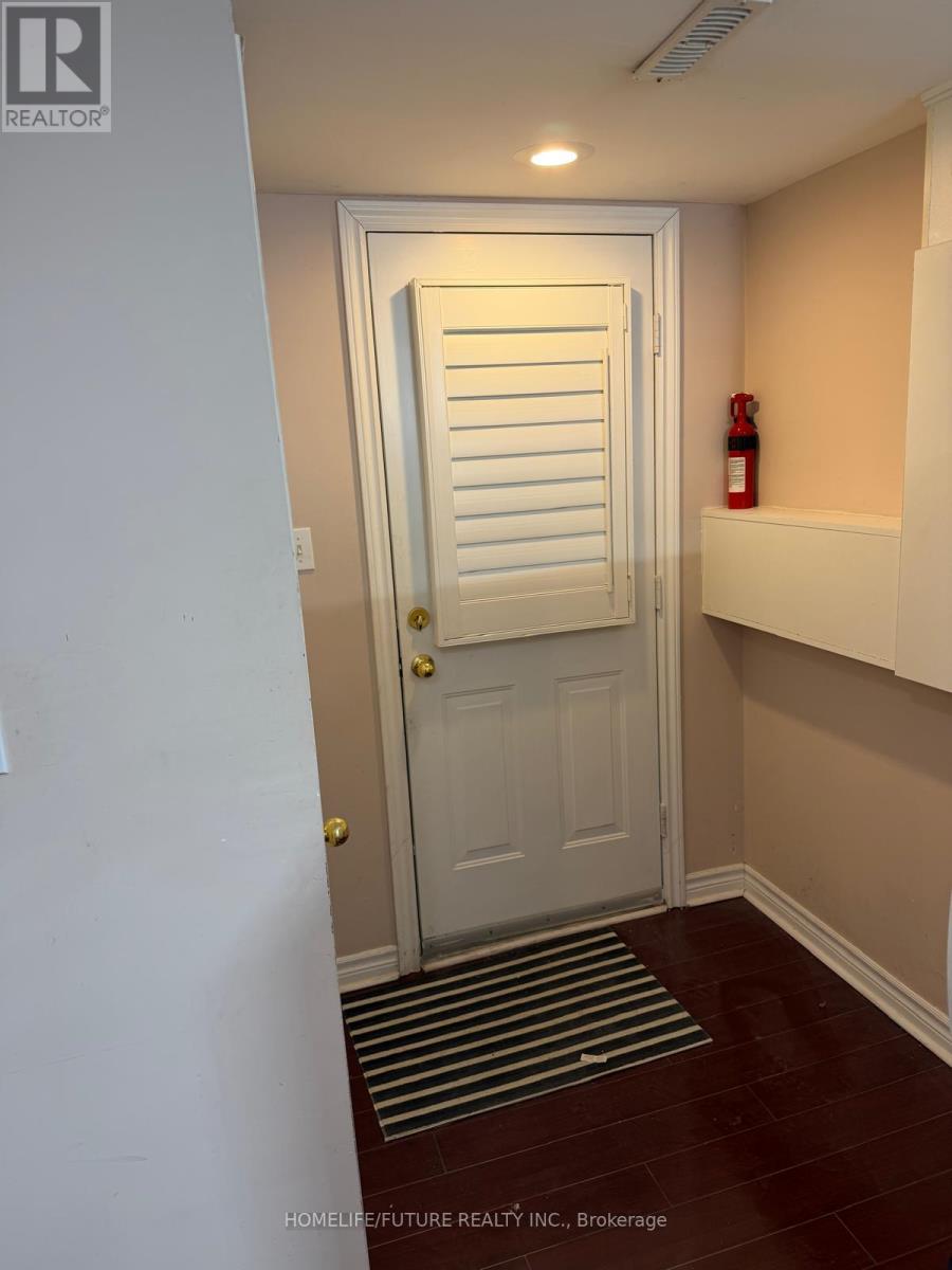 Bsmt - 29 Sassafras Circle, Vaughan, Ontario  L4J 8M7 - Photo 9 - N12671610