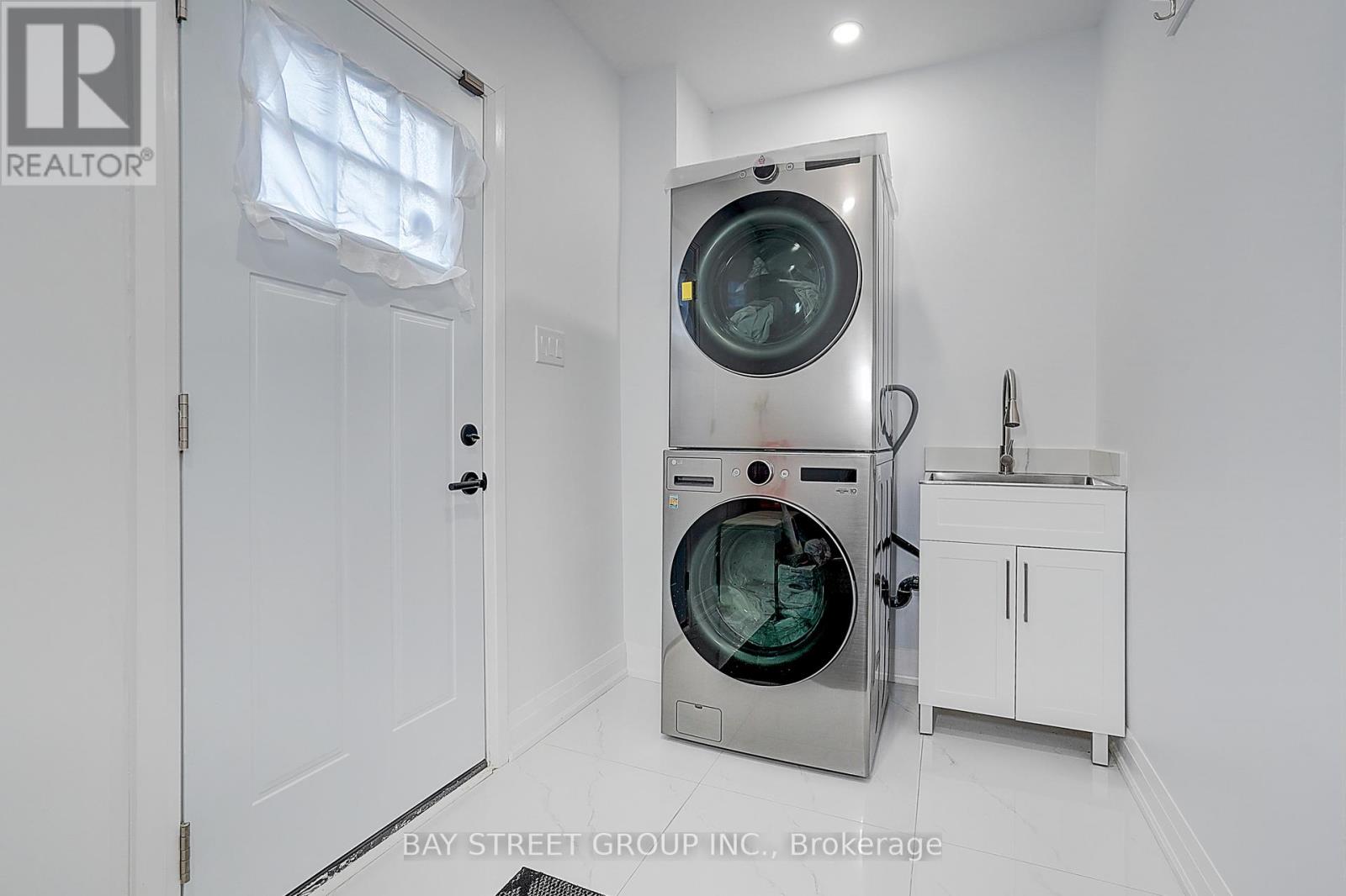 8 Mooreland Court, Markham, Ontario  L3P 7P8 - Photo 20 - N12671622