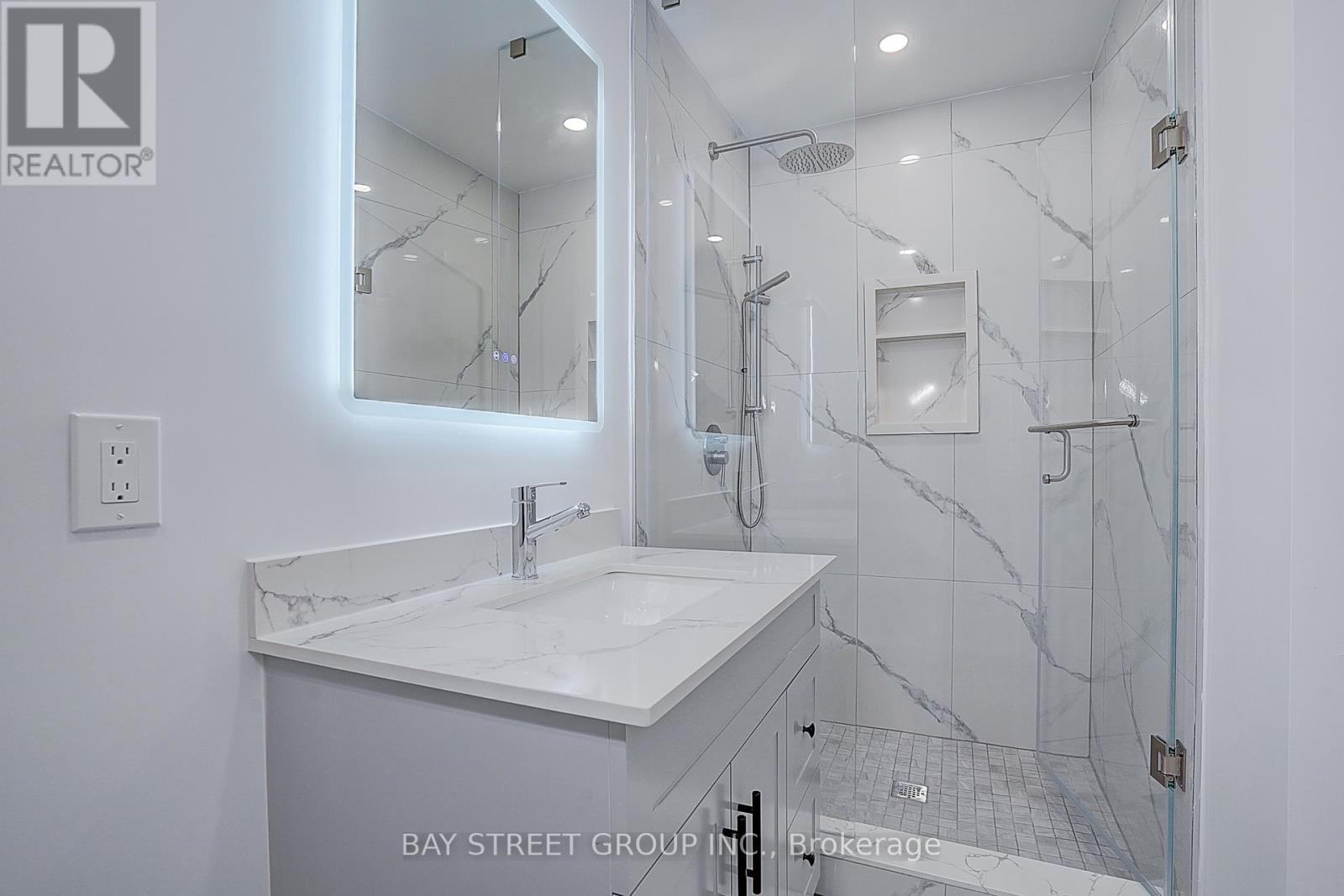 8 Mooreland Court, Markham, Ontario  L3P 7P8 - Photo 32 - N12671622