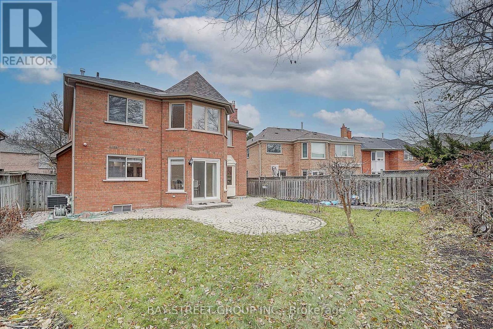 8 Mooreland Court, Markham, Ontario  L3P 7P8 - Photo 42 - N12671622