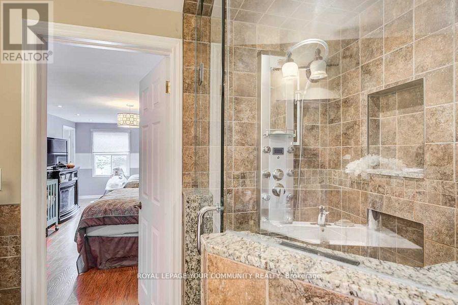 98 York Hill Boulevard, Vaughan, Ontario  L4J 2P6 - Photo 14 - N12671642