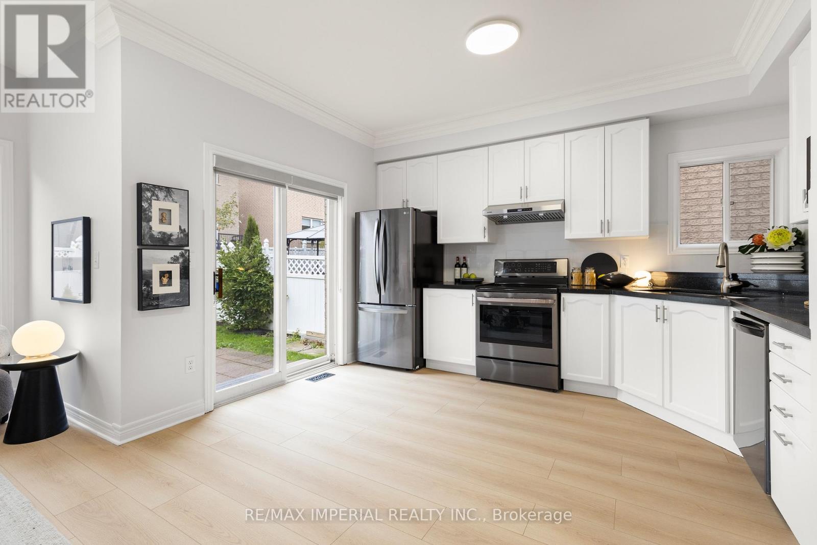 44 Hawkview Boulevard, Vaughan, Ontario  L4H 2E2 - Photo 23 - N12671678