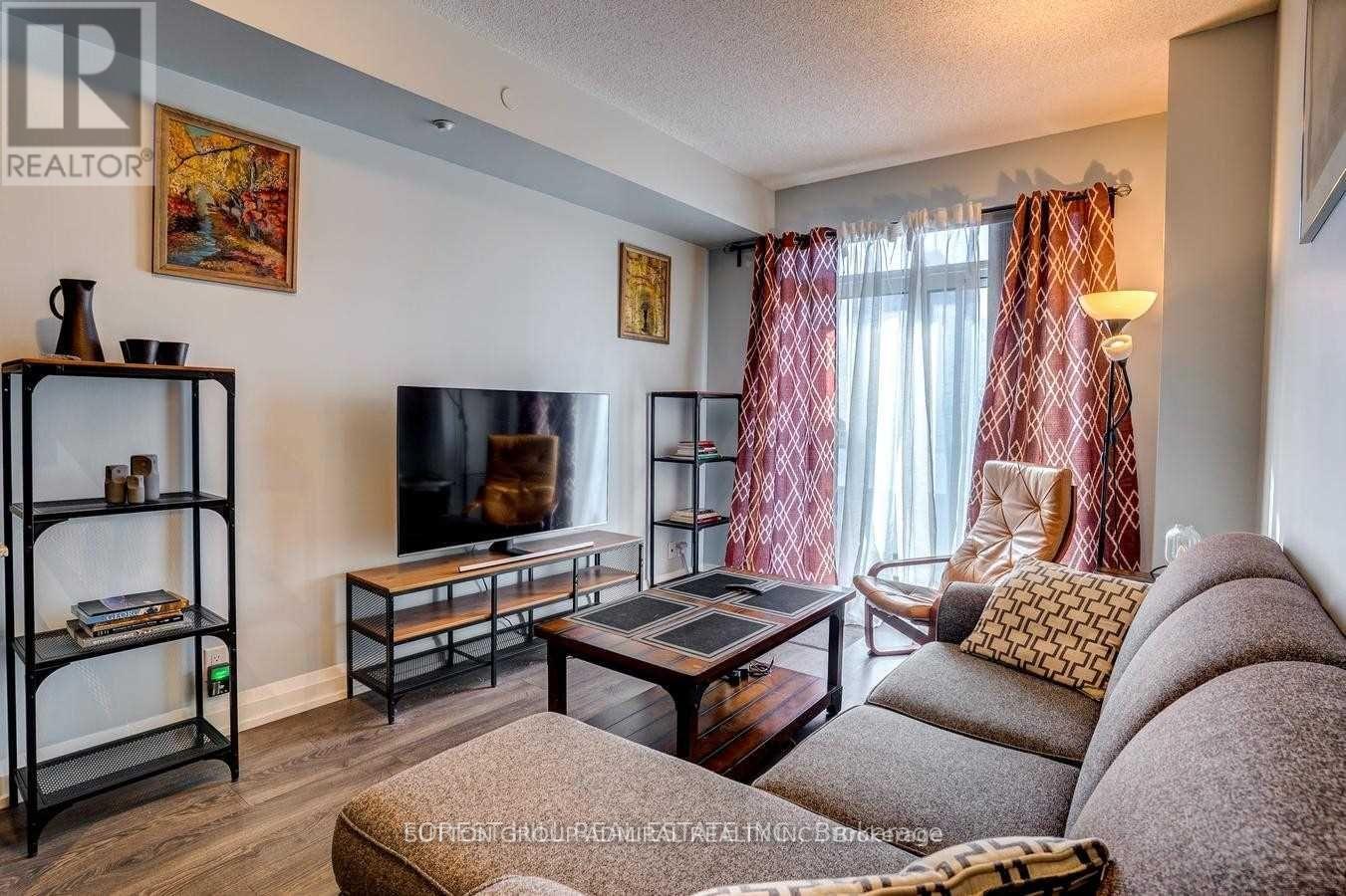 327 - 7900 Bathurst Street, Vaughan, Ontario  L4J 0J9 - Photo 3 - N12671696