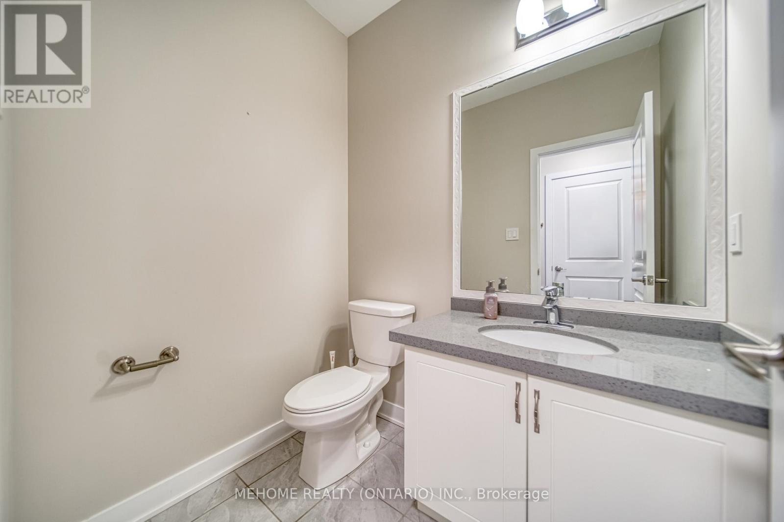 7 Proud Court, Aurora, Ontario  L4G 7B7 - Photo 15 - N12671750