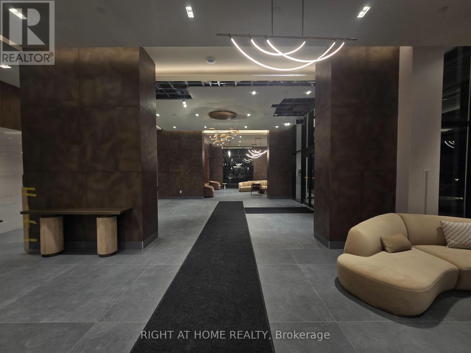 1703 - 27 Korda Gate, Vaughan, Ontario  L4K 0P6 - Photo 1 - N12671798