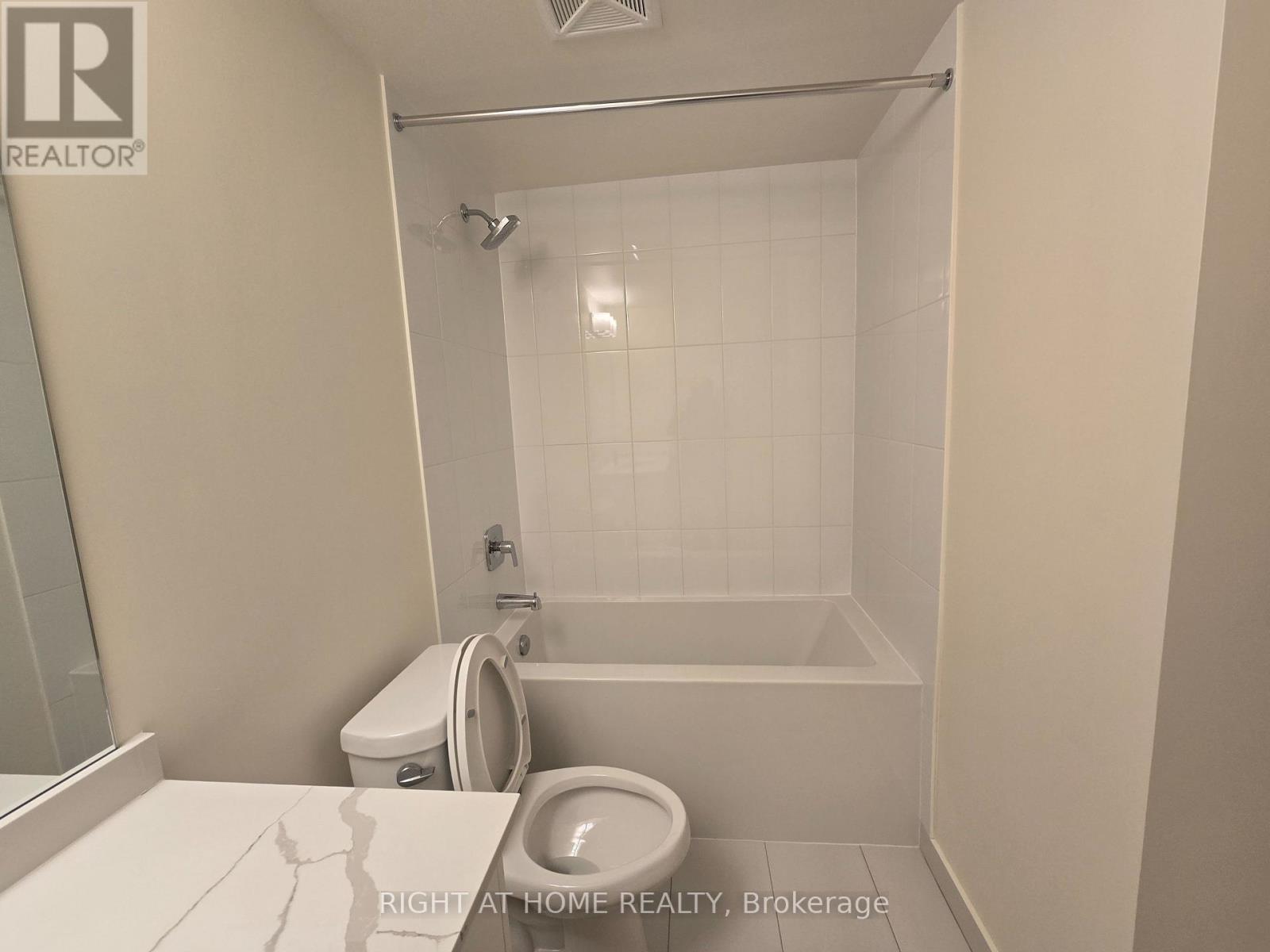 1703 - 27 Korda Gate, Vaughan, Ontario  L4K 0P6 - Photo 13 - N12671798