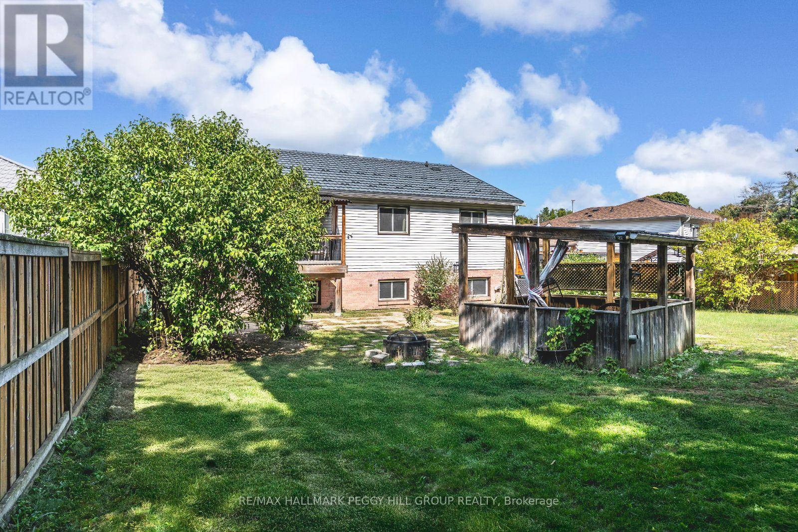 51 Nottawasaga Drive, Essa (Angus), Ontario  L0M 1B0 - Photo 19 - N12671860