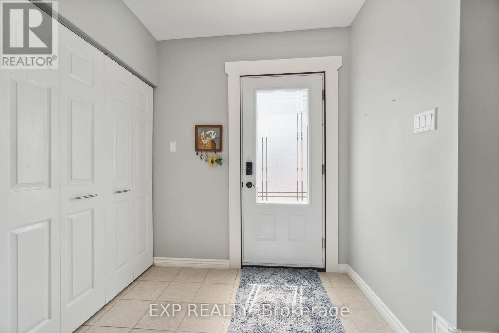 636 County Road 9, Alfred And Plantagenet, Ontario  K0B 1L0 - Photo 2 - X12185015