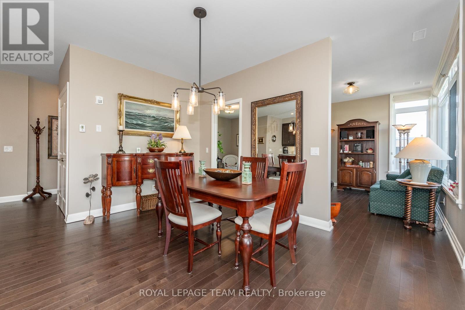 302 - 190 Boundstone Way, Ottawa, Ontario  K2T 0M9 - Photo 13 - X12415336