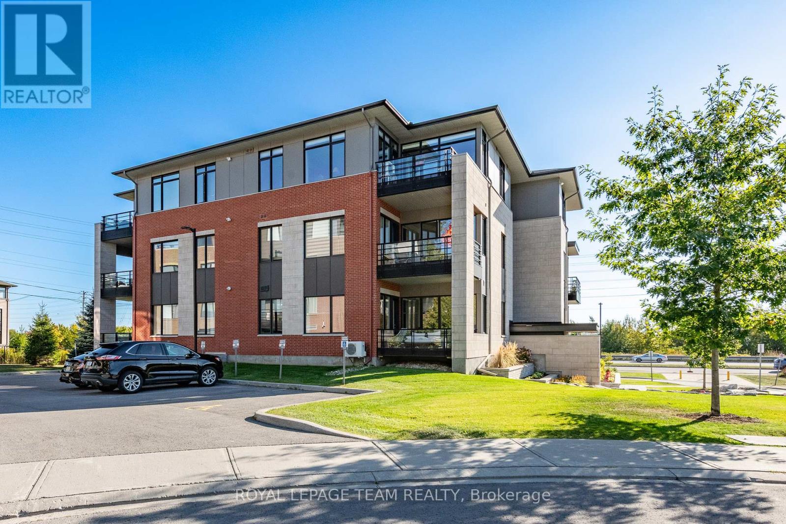 302 - 190 Boundstone Way, Ottawa, Ontario  K2T 0M9 - Photo 4 - X12415336