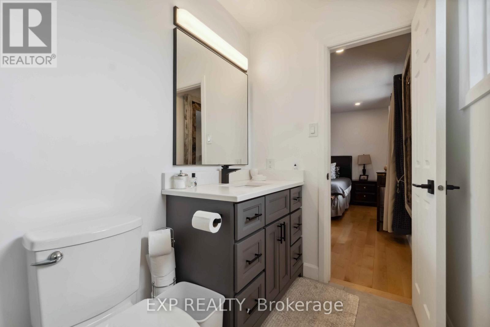 2092 Legrand Crescent, Ottawa, Ontario  K1E 3T6 - Photo 18 - X12461258