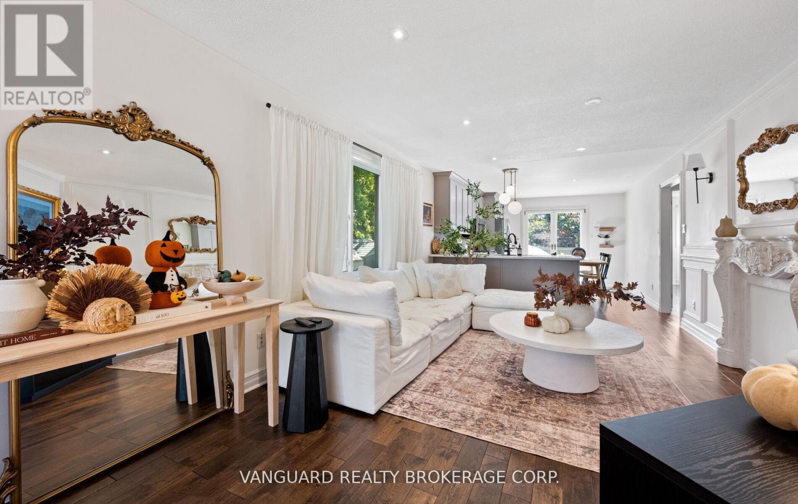 177 Sproule Drive, Barrie, Ontario  L4N 0P8 - Photo 11 - S12671692