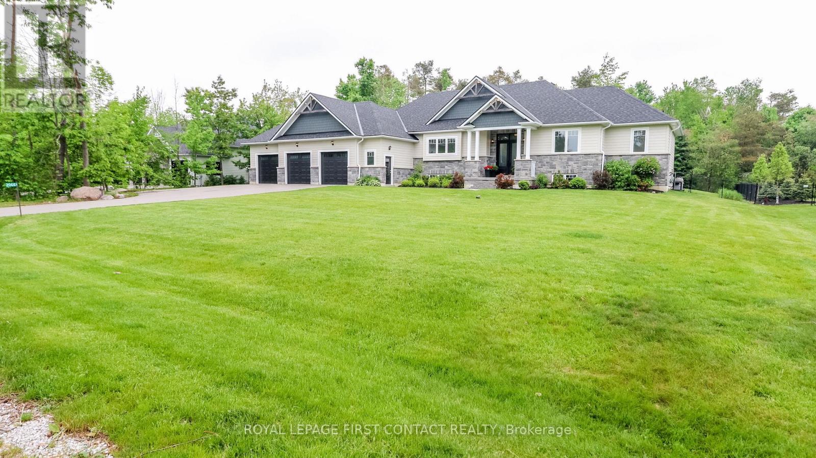 2066 Elana Drive, Severn (Marchmont), Ontario  L3V 0C2 - Photo 2 - S12671826