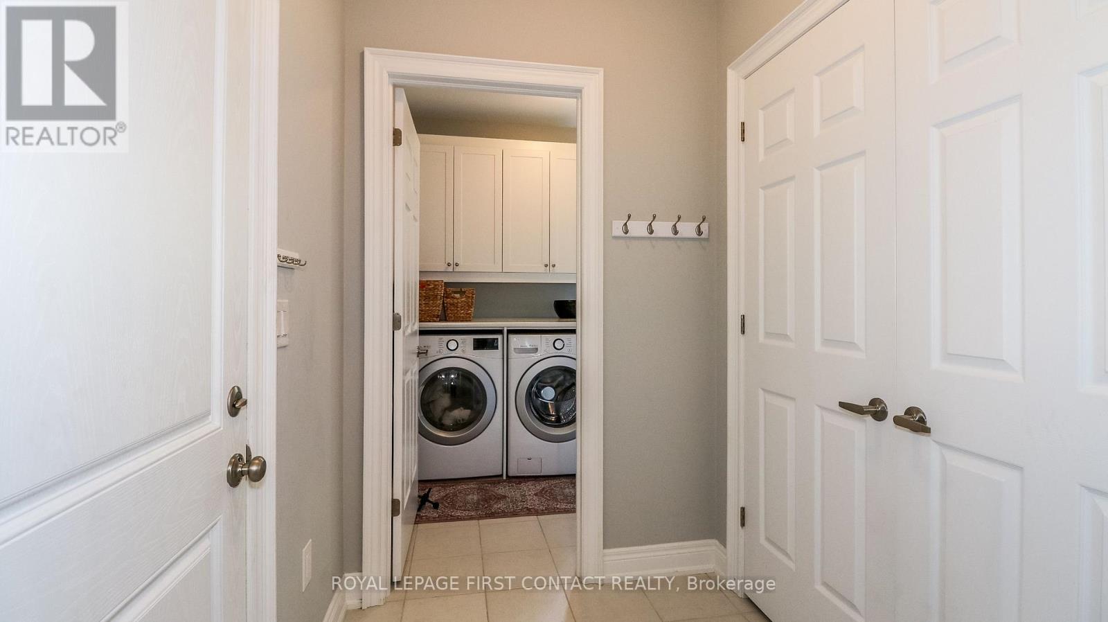 2066 Elana Drive, Severn (Marchmont), Ontario  L3V 0C2 - Photo 21 - S12671826