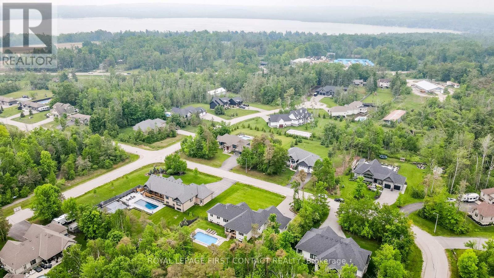 2066 Elana Drive, Severn (Marchmont), Ontario  L3V 0C2 - Photo 47 - S12671826