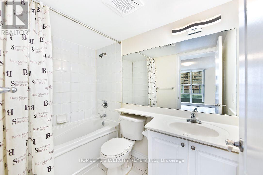 412 - 1 Elm Street S, Mississauga, Ontario  L5B 4M1 - Photo 14 - W12655844