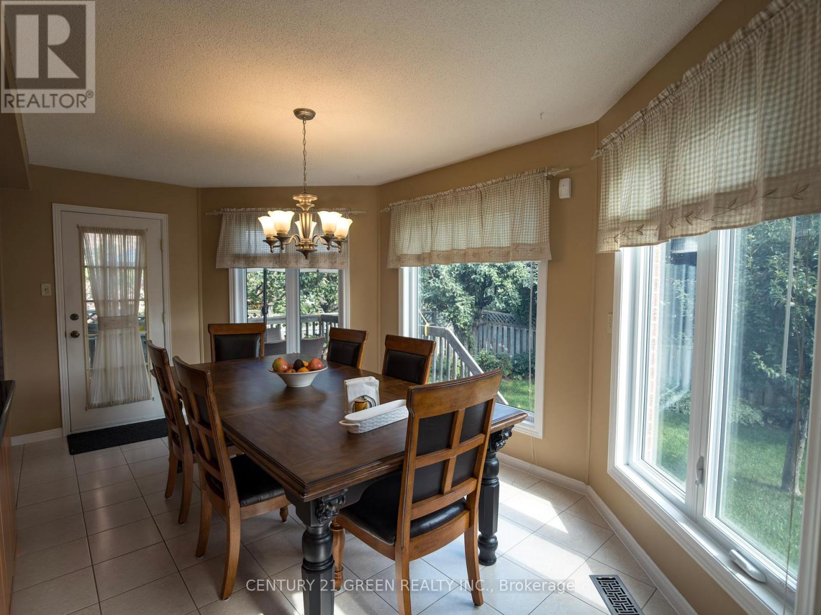 418 Chieftan Circle, Mississauga, Ontario  L4Z 3A7 - Photo 14 - W12663854