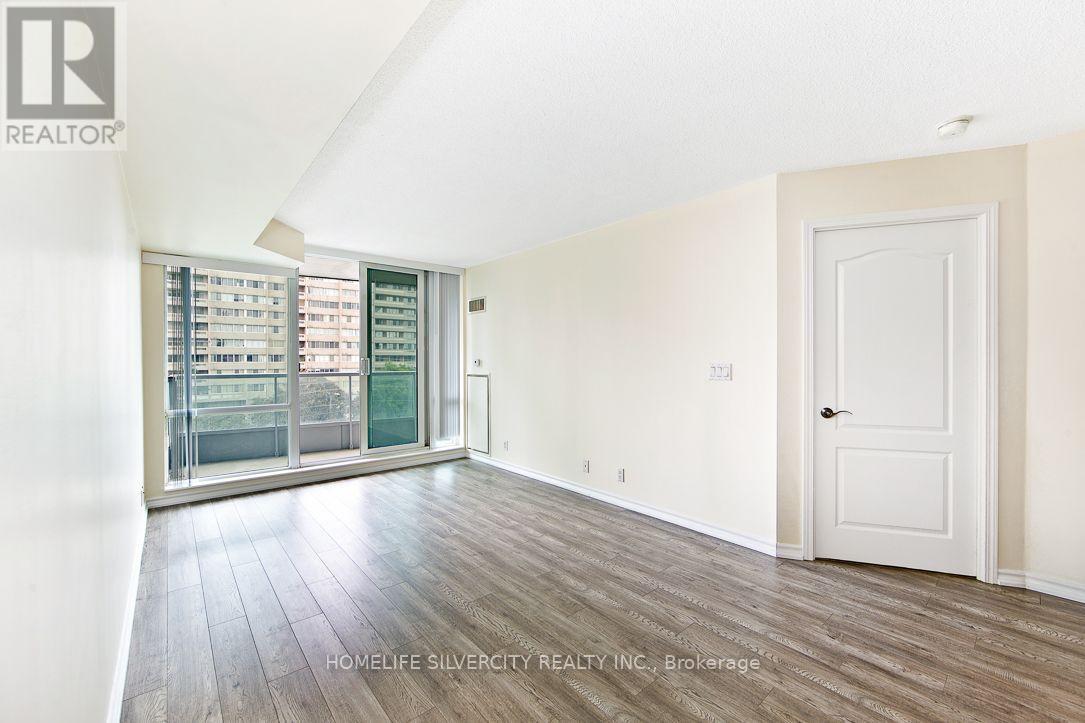 412 - 1 Elm Street S, Mississauga, Ontario  L5B 4M1 - Photo 12 - W12655844