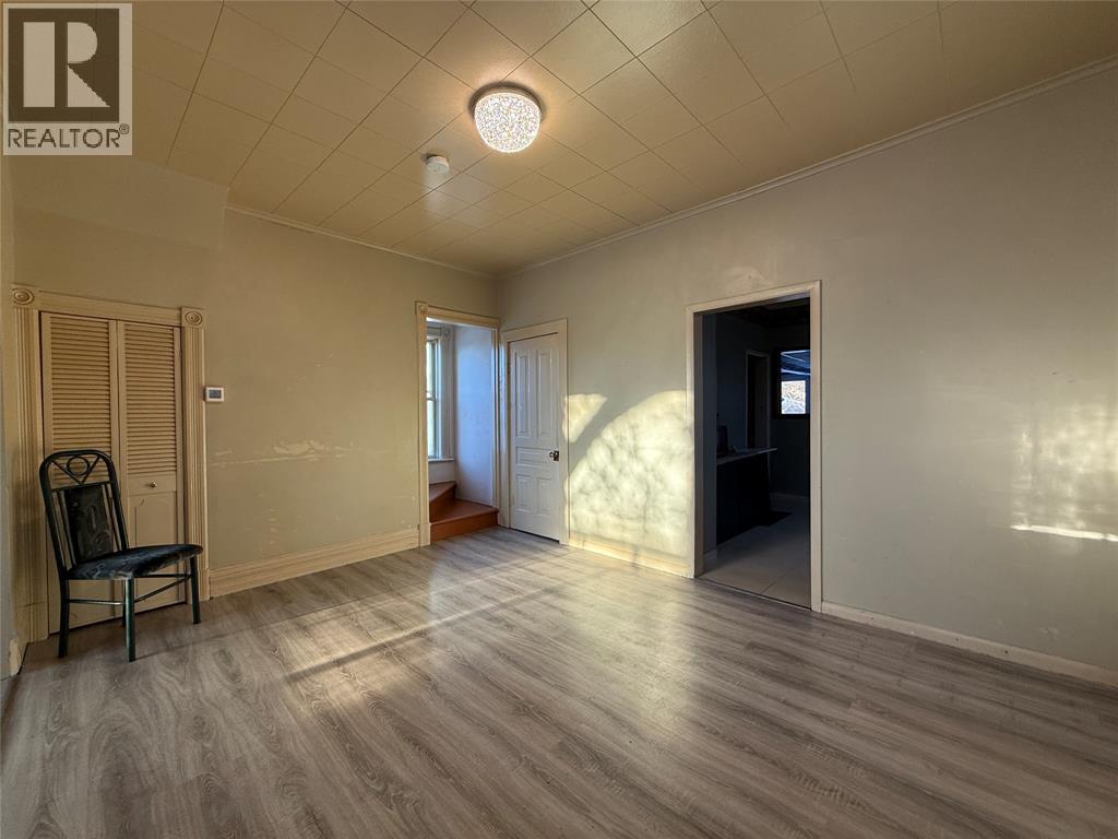 305 St Clair Street, Chatham, Ontario  N7L 3J8 - Photo 4 - 26000042