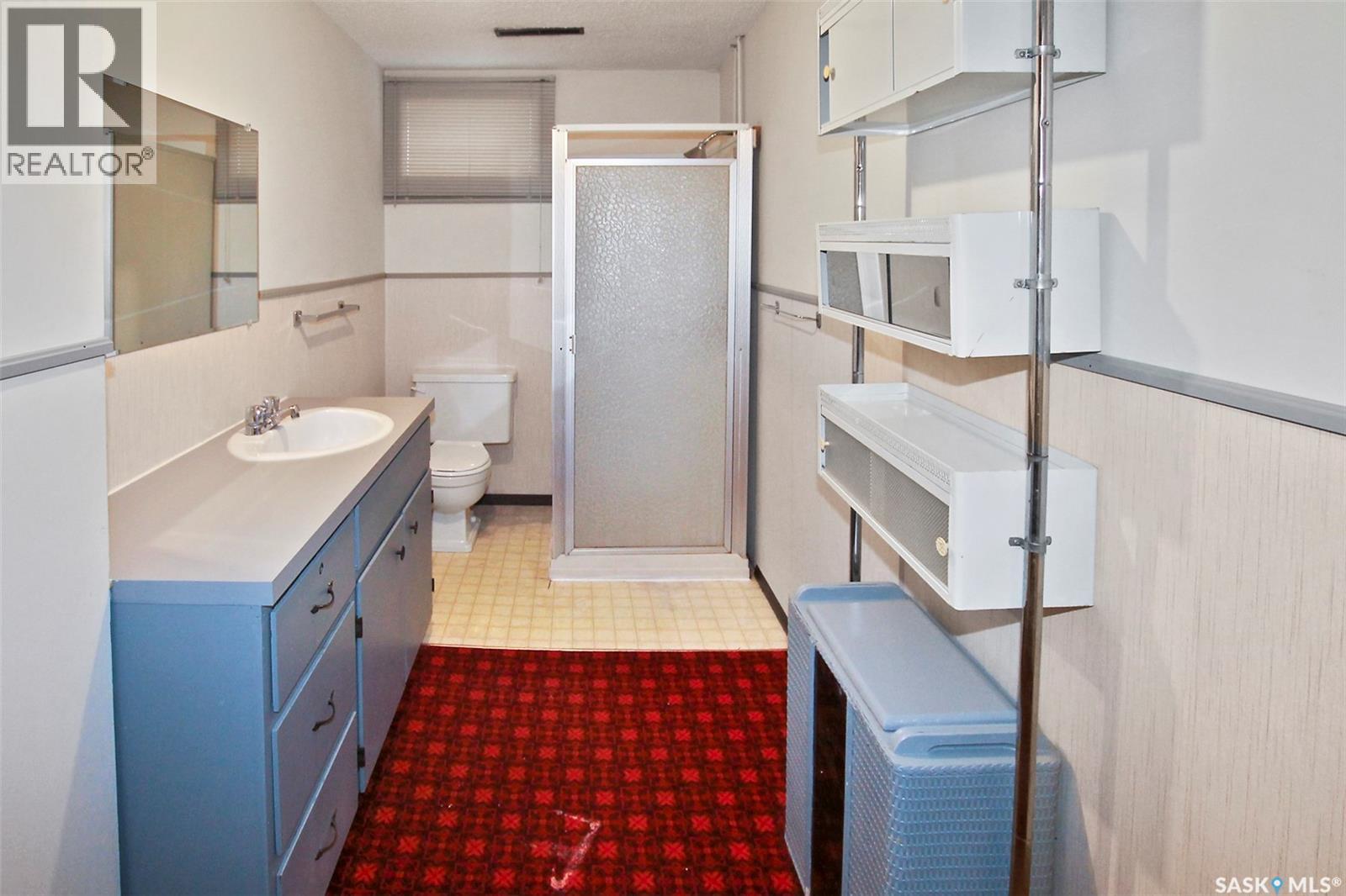 413 Hayes Drive, Swift Current, Saskatchewan  S9H 4H2 - Photo 17 - SK026257