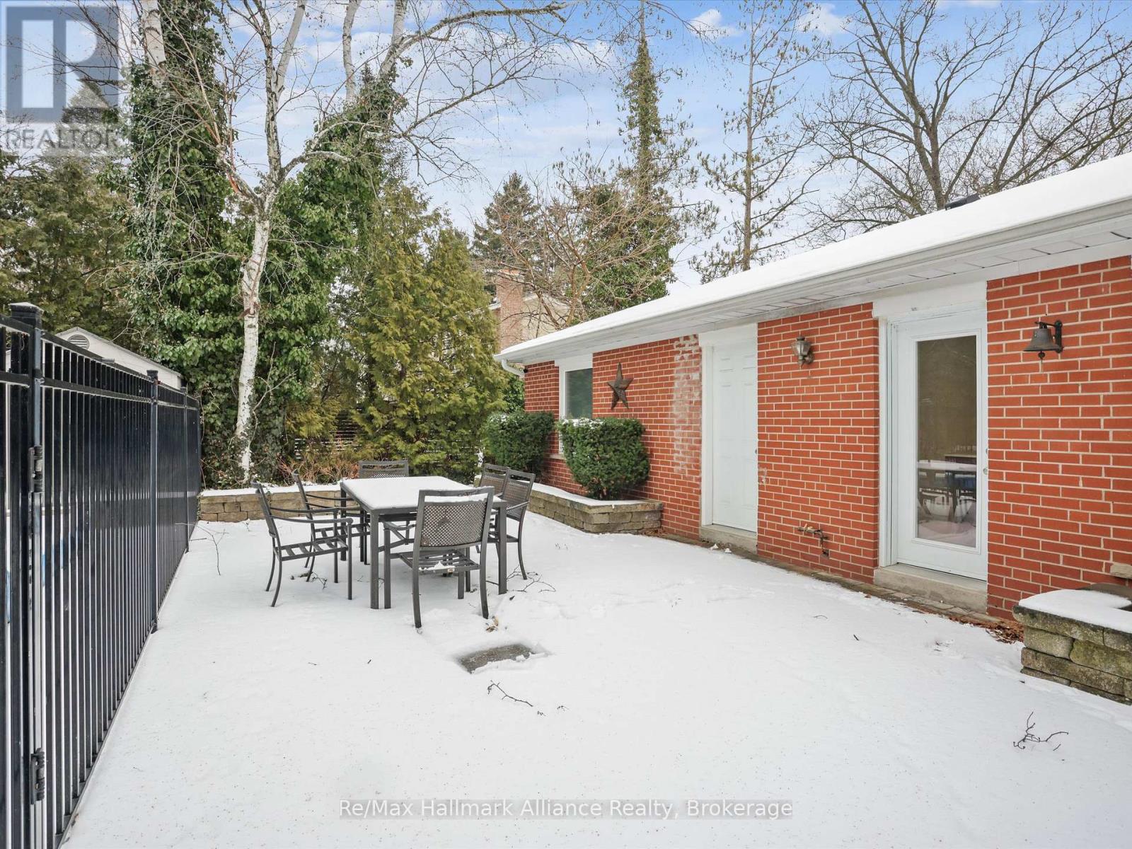 1188 Carey Road, Oakville, Ontario  L6J 2E4 - Photo 33 - W12671708