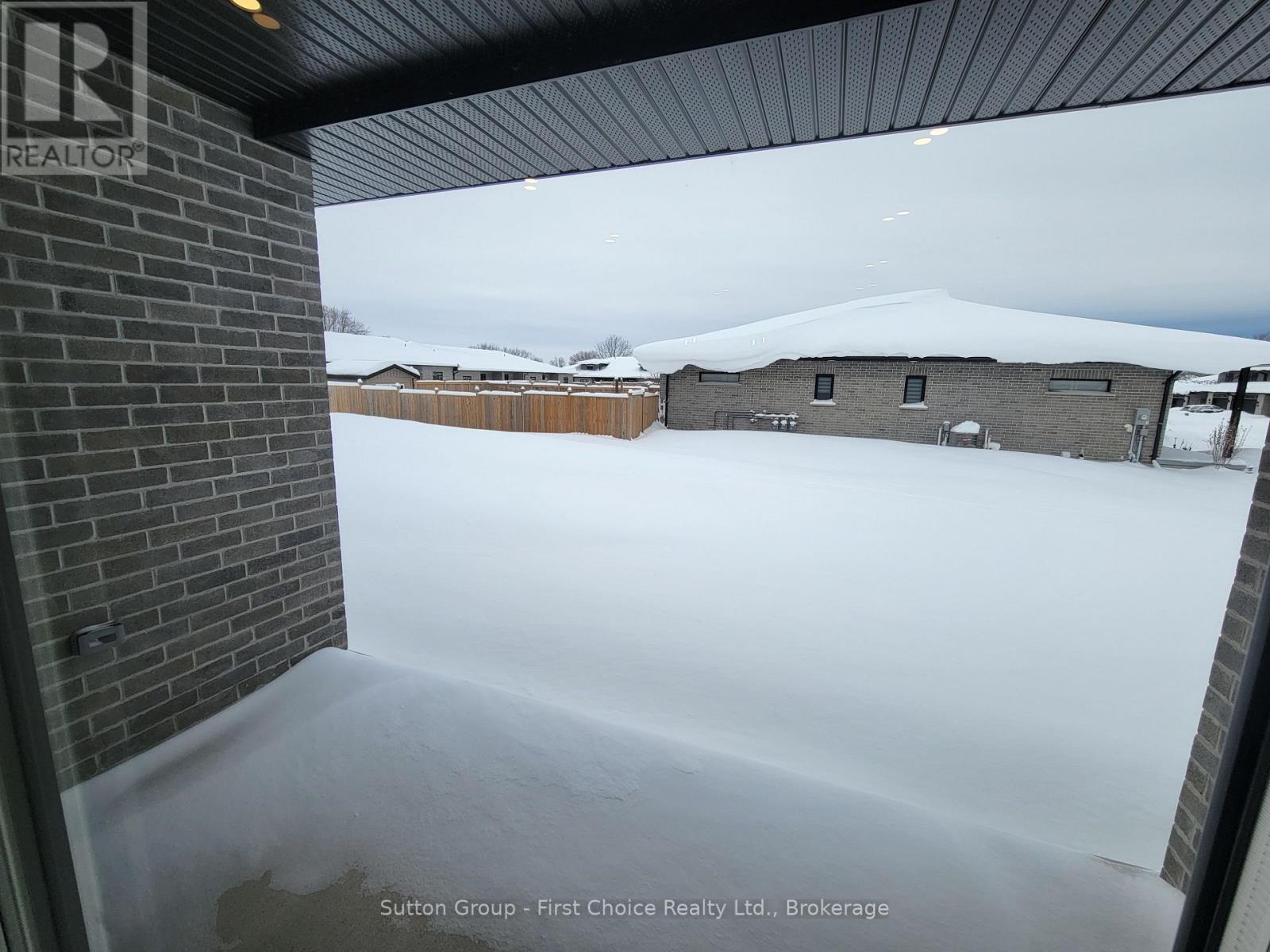 Photo 13 of 13 for 119 Rowe Avenue