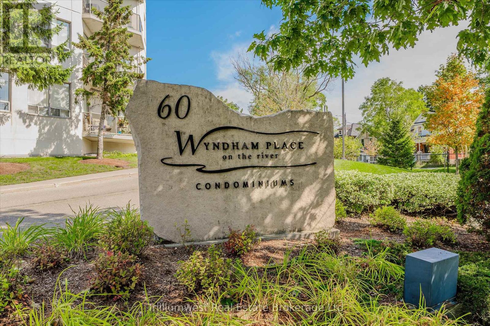 304 - 60 Wyndham Street S, Guelph, Ontario  N1E 7H7 - Photo 5 - X12432048