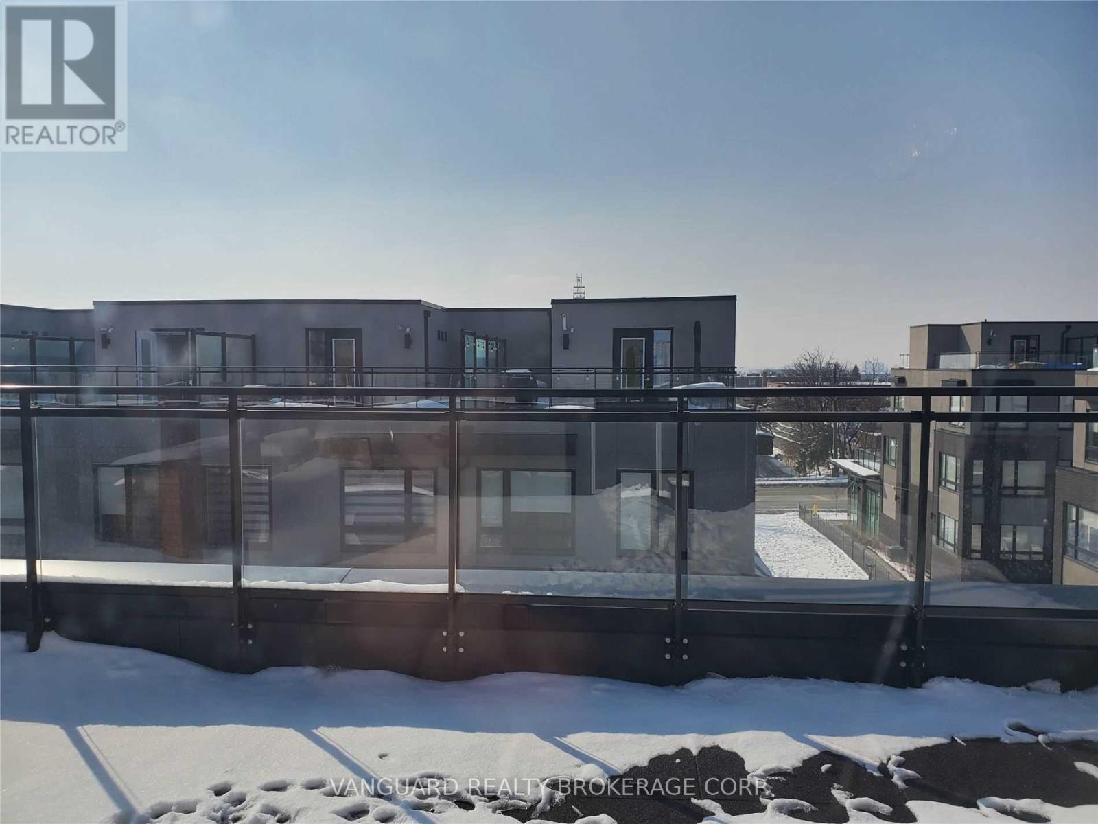 311 - 1110 Briar Hill Avenue, Toronto, Ontario  M6B 1M7 - Photo 13 - W12666310