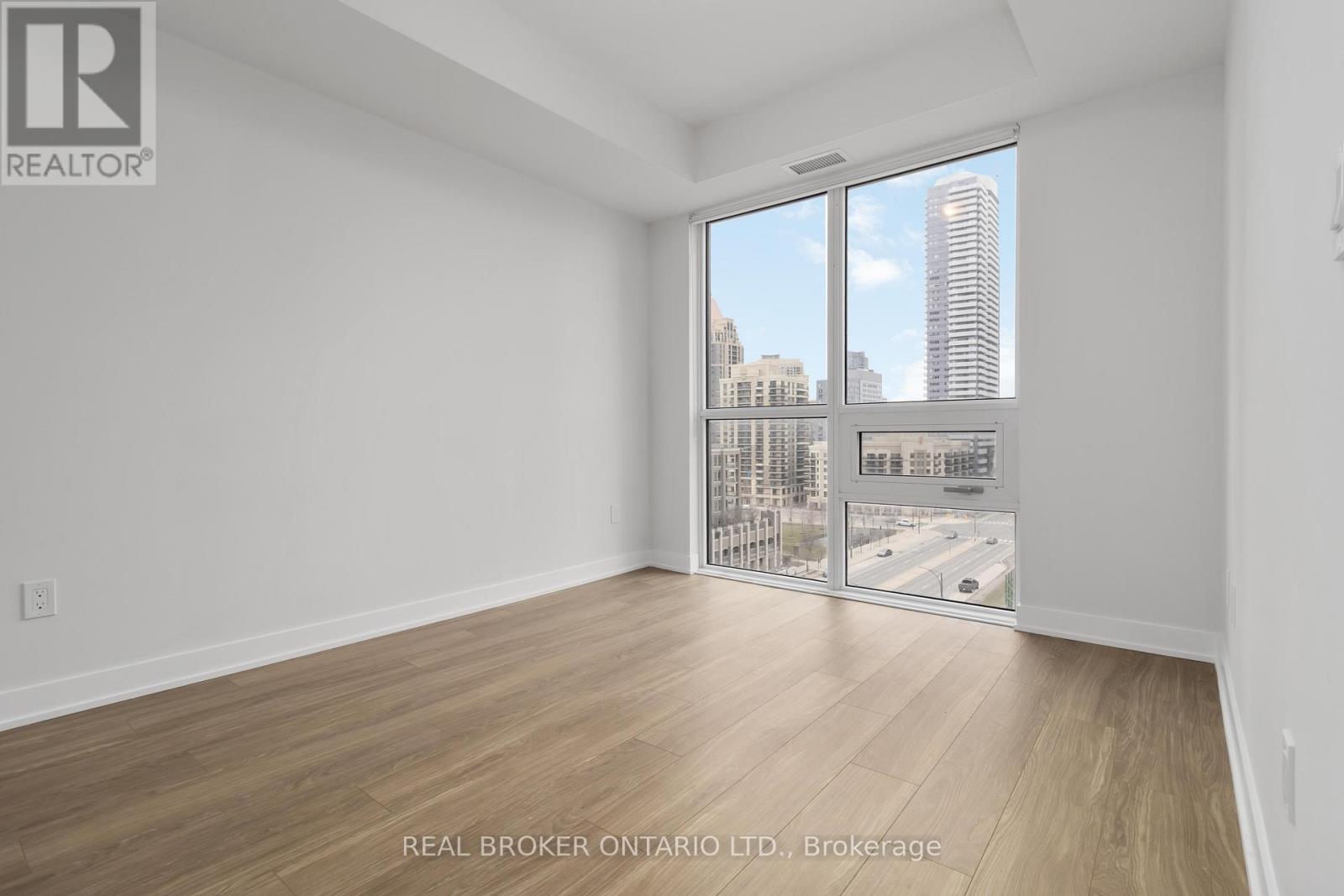 710 - 430 Square One Drive, Mississauga, Ontario  L5B 0L6 - Photo 12 - W12666460