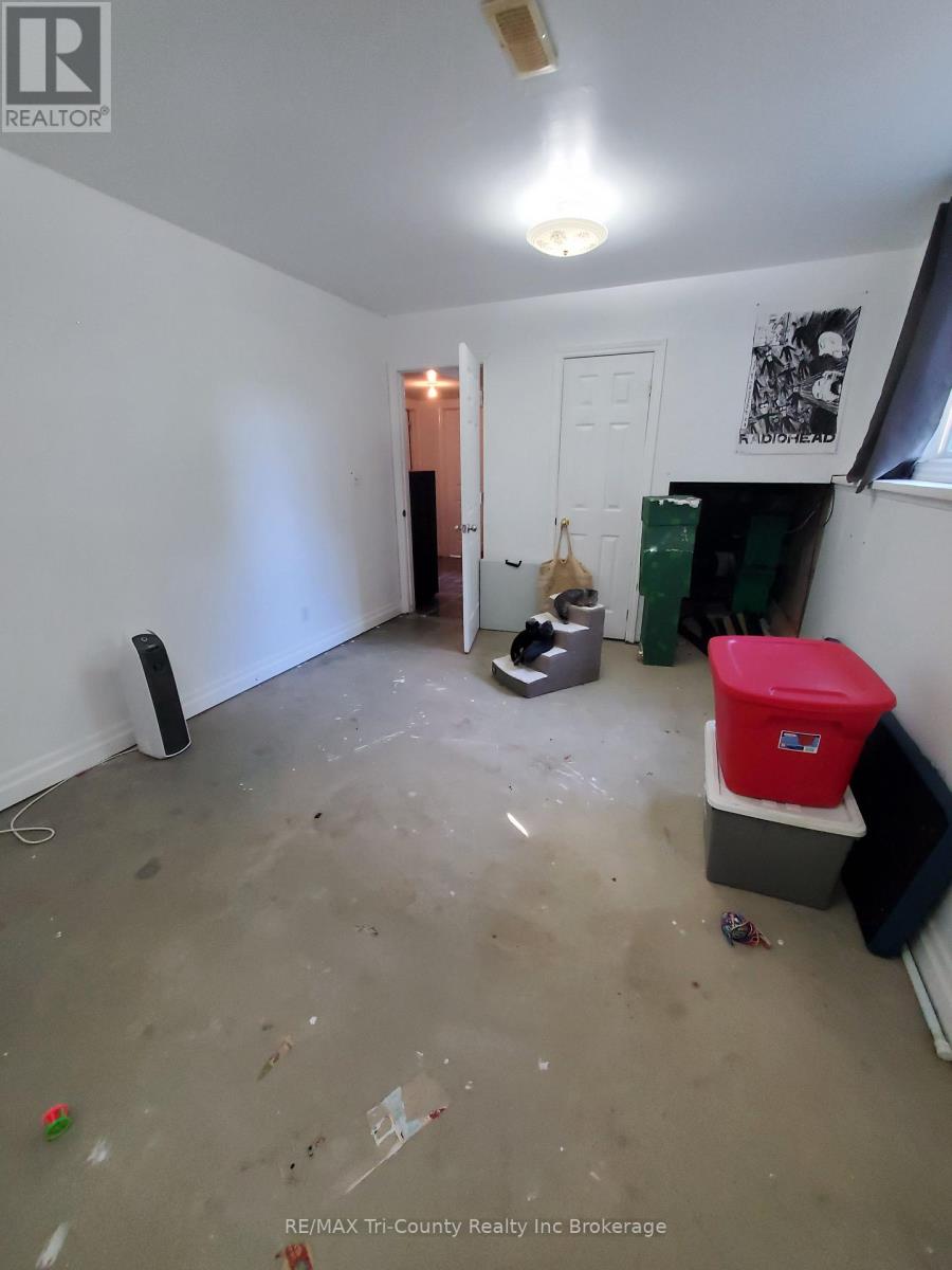 5 Rosemarie Boulevard, Norfolk, Ontario  N4B 2W4 - Photo 21 - X12449979