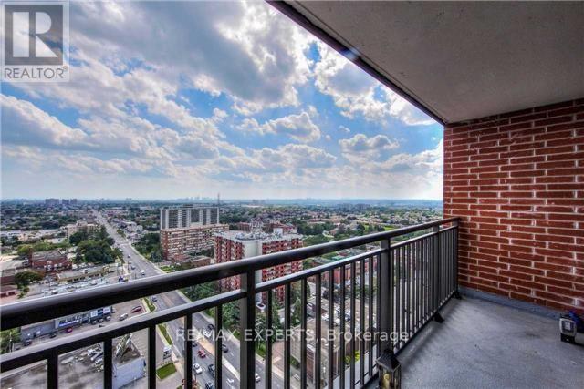 2709 - 830 Lawrence Avenue W, Toronto, Ontario  M6A 0B6 - Photo 10 - W12671644