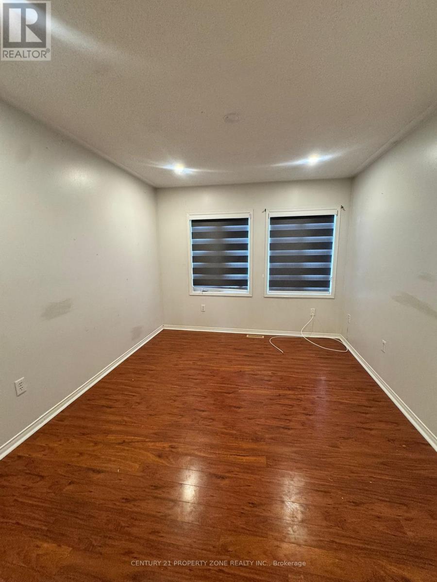 7695 Doverwood Drive, Mississauga, Ontario  L5N 8J1 - Photo 10 - W12671686